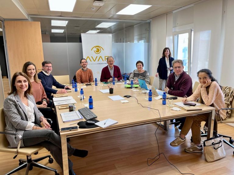 Comisión de Títulos AVAP